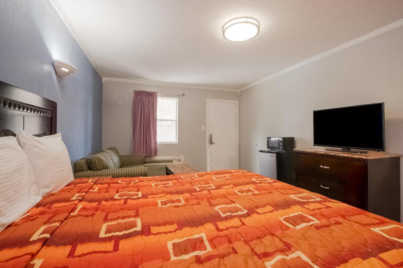 Oyo Hotel Houston I-69 & I-610 Экстерьер фото