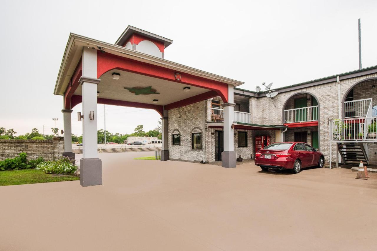 Oyo Hotel Houston I-69 & I-610 Экстерьер фото
